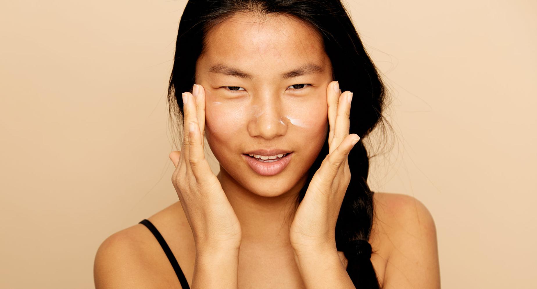 Marketing de skincare: 7 estratégias para vender produtos de beleza